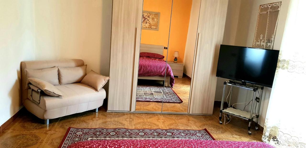 Apartamento Casa Lory Pescina Exterior foto
